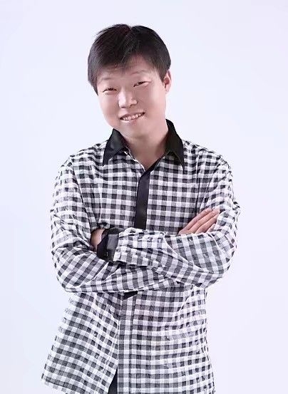 碧海升明月的第一张照片--承德相亲服务中心
