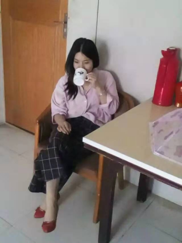 潘琪凌的第二张照片--承德相亲服务中心
