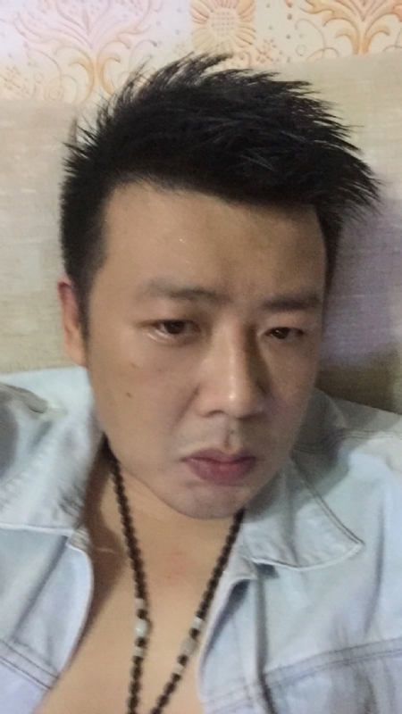 沐浴阳光的第一张照片--承德相亲服务中心