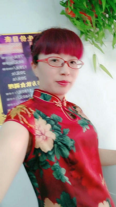 平凡女人的第一张照片--承德相亲服务中心