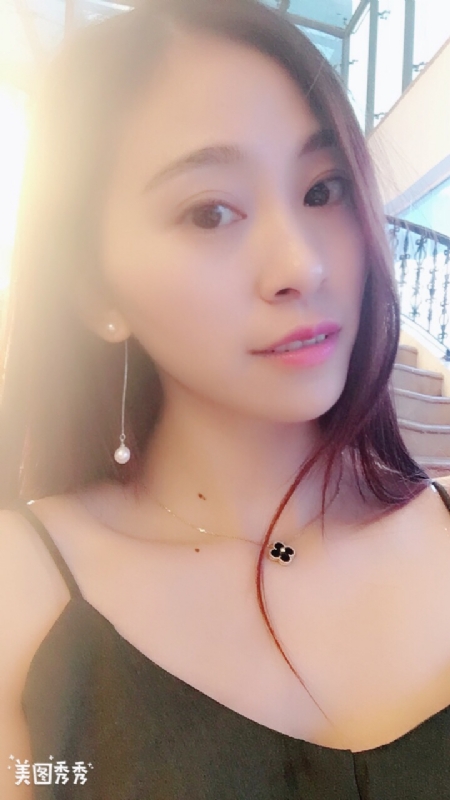 隨風的云的第一张照片--承德相亲服务中心