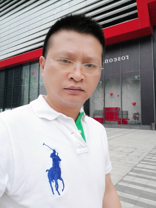 硬汉的第一张照片--承德相亲服务中心