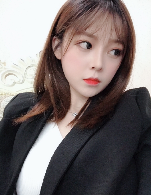 美伊i的第二张照片--承德相亲服务中心