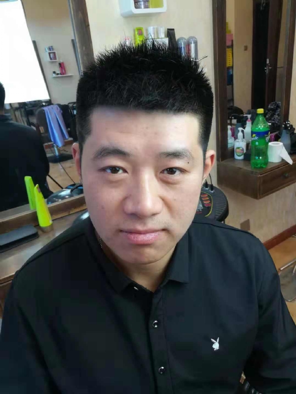 丹东风雨的第一张照片--承德相亲服务中心