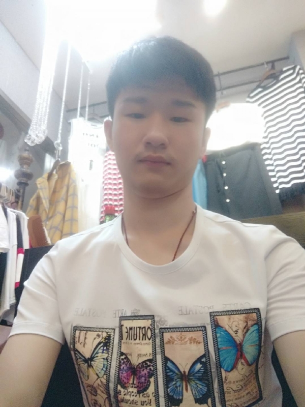 许你一世的第一张照片--承德相亲服务中心