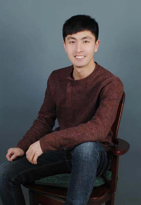王泽的第二张照片--承德相亲服务中心