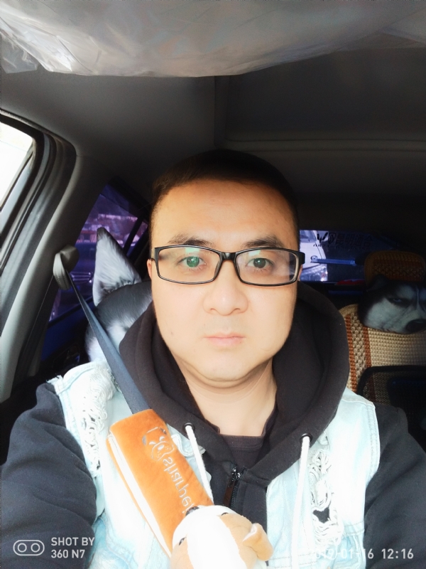 香烟最懂男人心的第一张照片--承德相亲服务中心