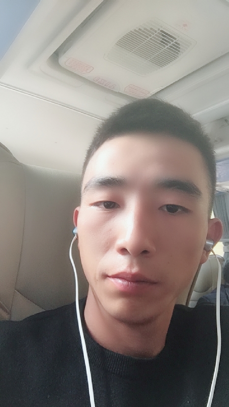 九二年的猴子的第一张照片--承德相亲服务中心