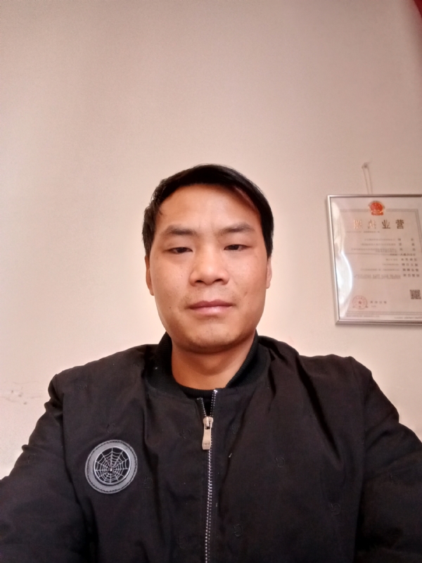 追寻爱情她在哪里的第一张照片--承德相亲服务中心