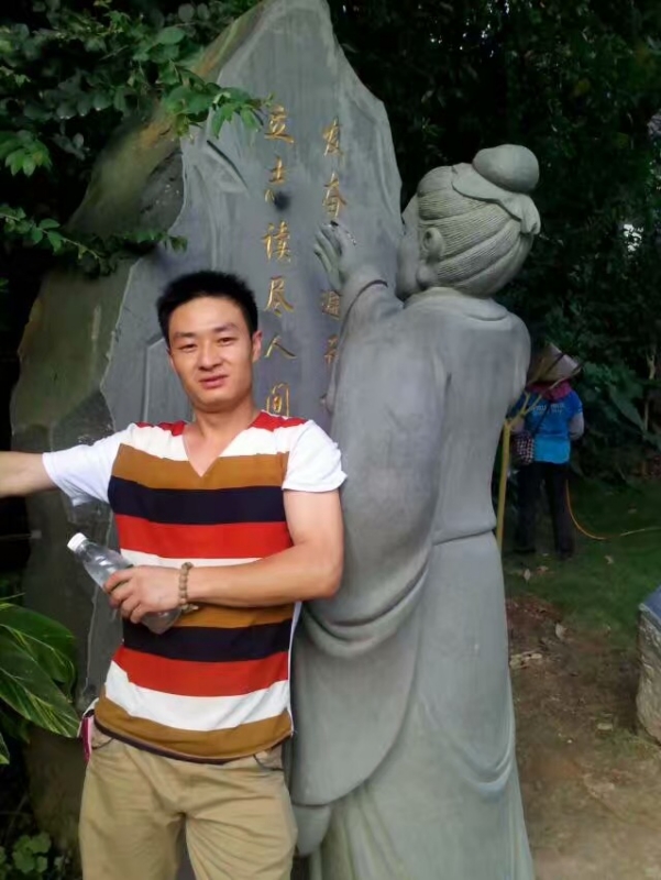 相依相伴的第一张照片--承德相亲服务中心