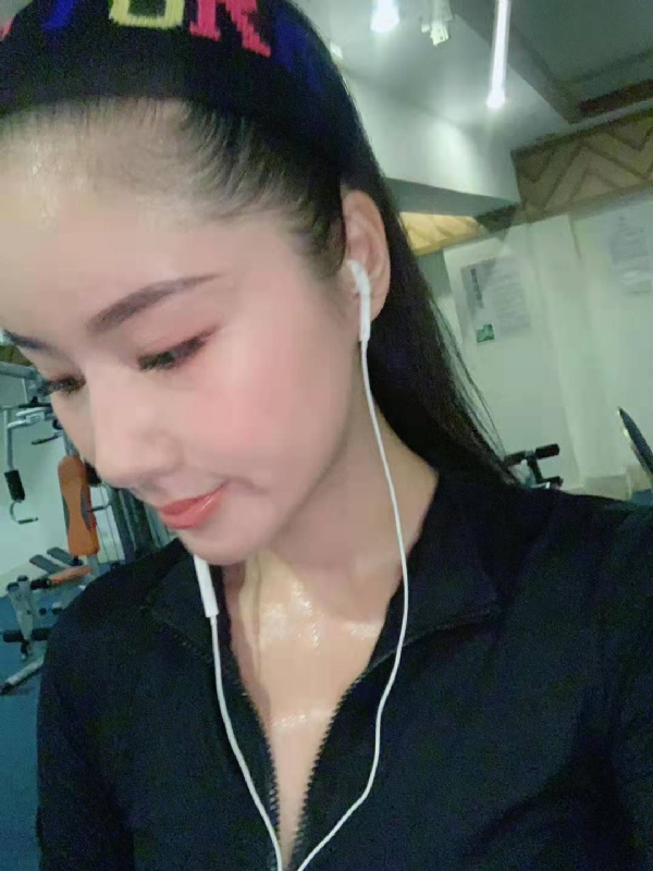 婷婷的第五张照片--承德相亲服务中心