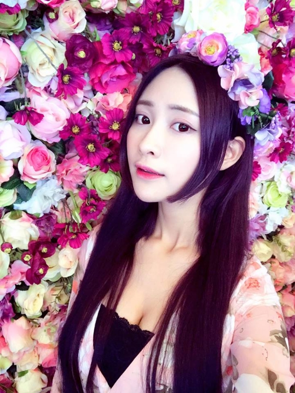 韓琳雪的第一张照片--承德相亲服务中心