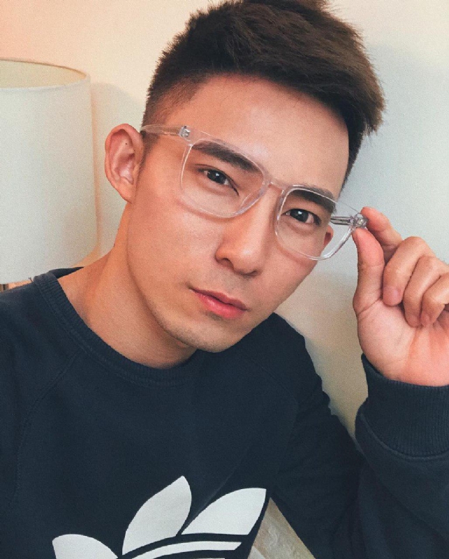 小伟的第一张照片--承德相亲服务中心
