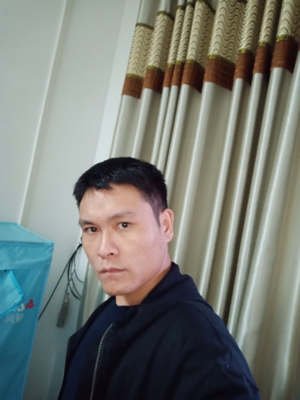心如止水的第一张照片--承德相亲服务中心