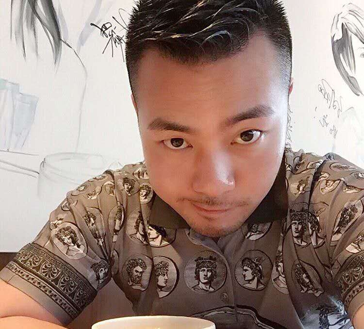 刘江平的第一张照片--承德相亲服务中心
