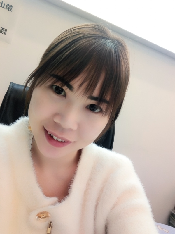 覃小会的第一张照片--承德相亲服务中心