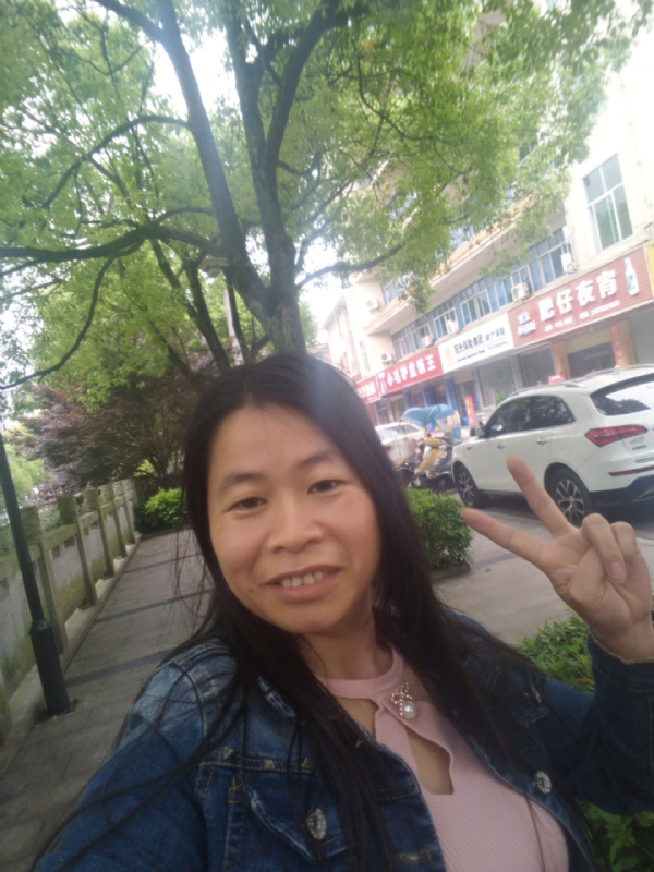 平凡的第一张照片--承德相亲服务中心