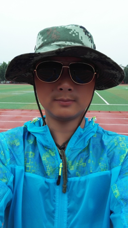 银尘的第一张照片--承德相亲服务中心