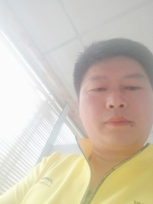 山男的第一张照片--承德相亲服务中心