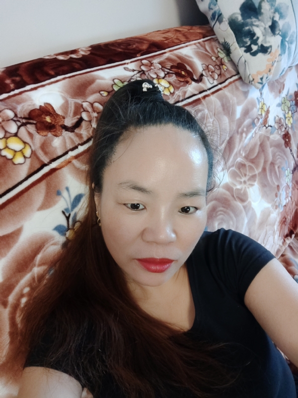 小香儿的第一张照片--承德相亲服务中心
