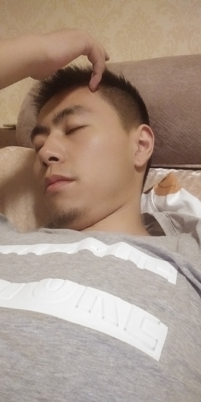 xxxxxxoooooo的第一张照片--承德相亲服务中心