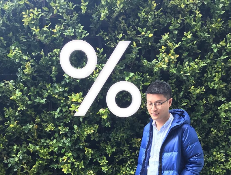 阳光的第一张照片--承德相亲服务中心