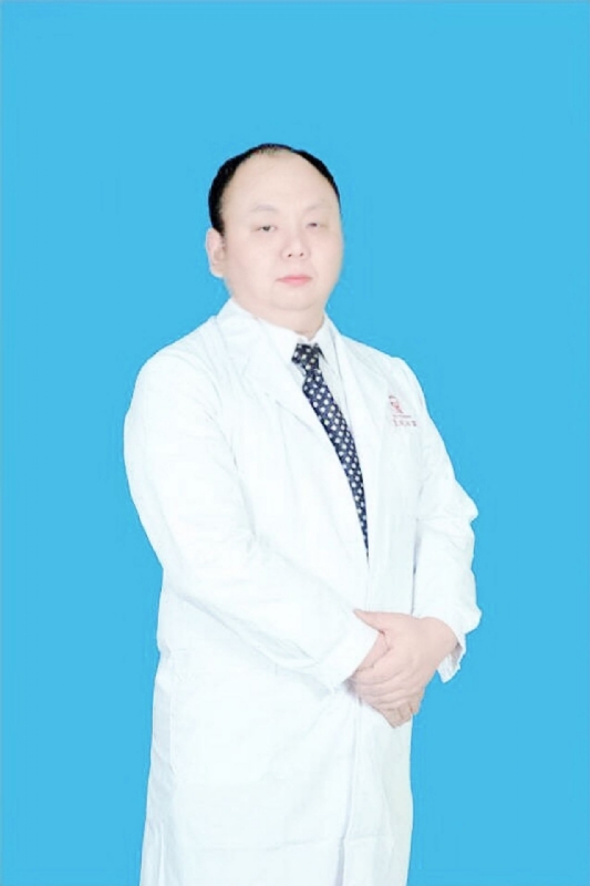 小村医的第一张照片--承德相亲服务中心