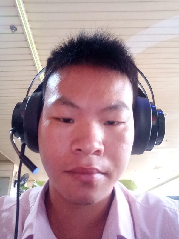 盛夏的第一张照片--承德相亲服务中心