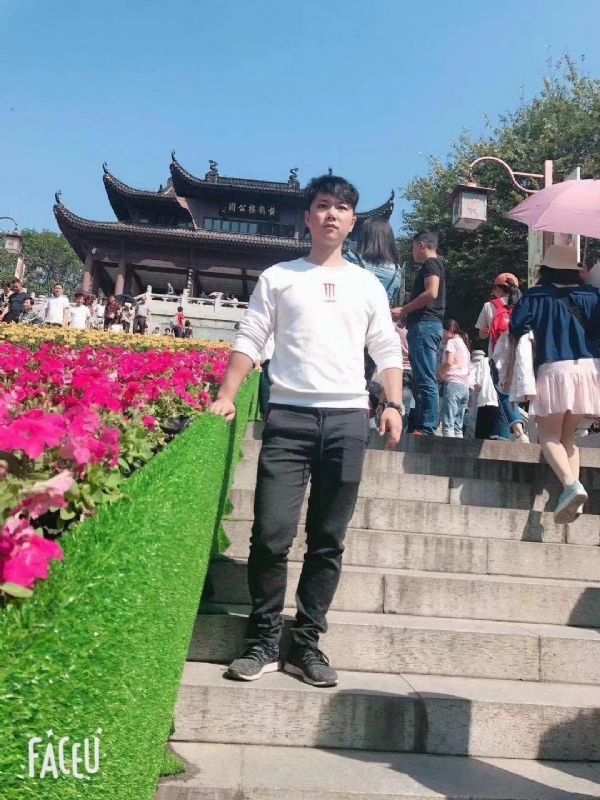坦然的第二张照片--承德相亲服务中心