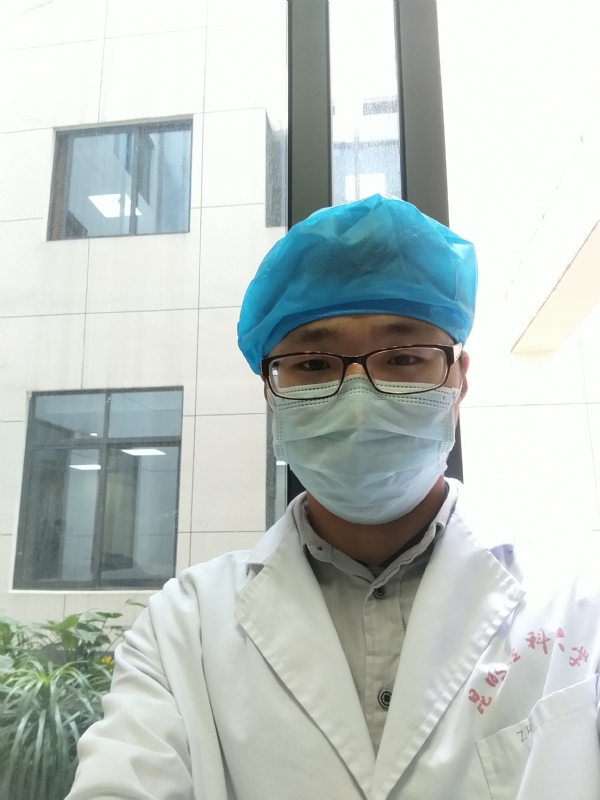 口腔小医生的第一张照片--承德相亲服务中心
