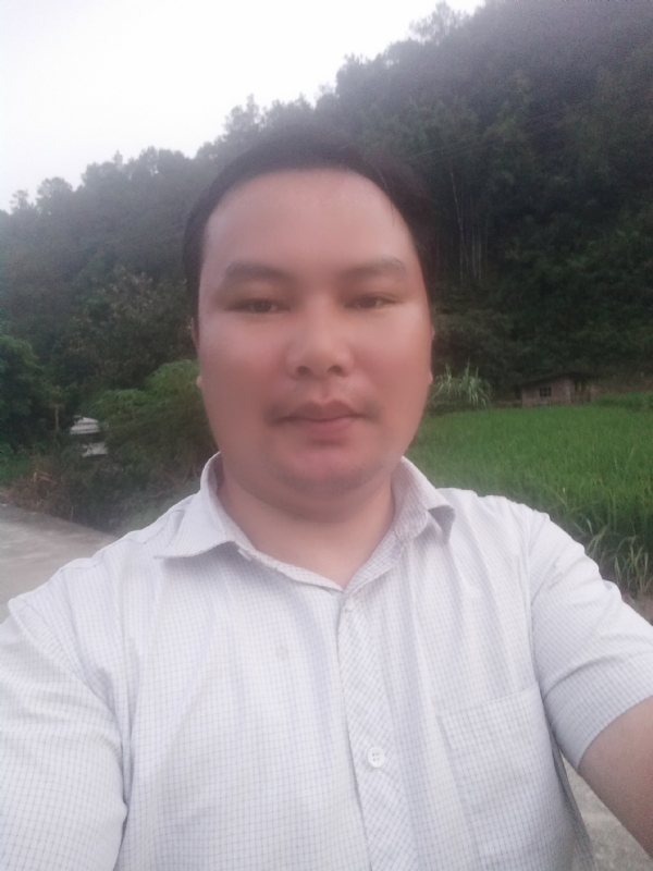 阿王的第一张照片--承德相亲服务中心