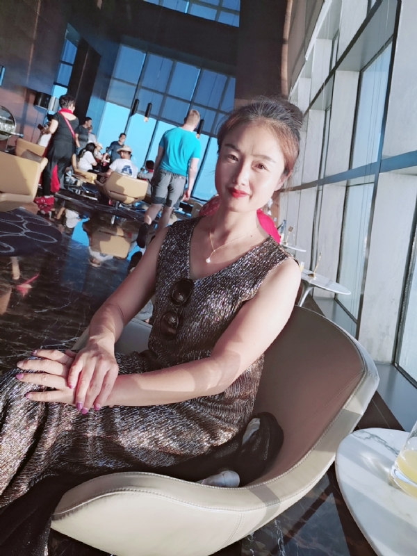 快乐我心的第一张照片--承德相亲服务中心