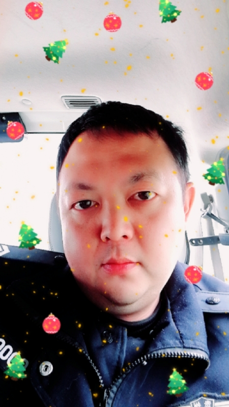 恨孤独的第一张照片--承德相亲服务中心