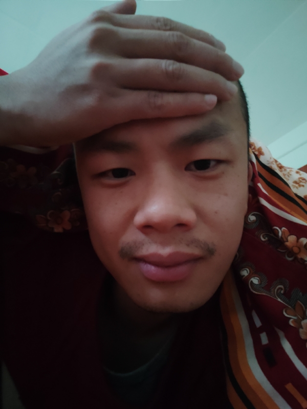 开心鬼在哪呢的第一张照片--承德相亲服务中心
