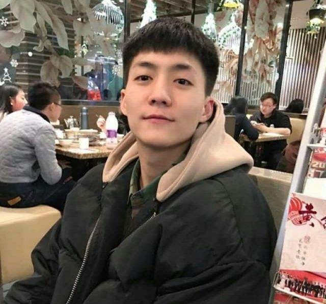 相爱的人的第一张照片--承德相亲服务中心