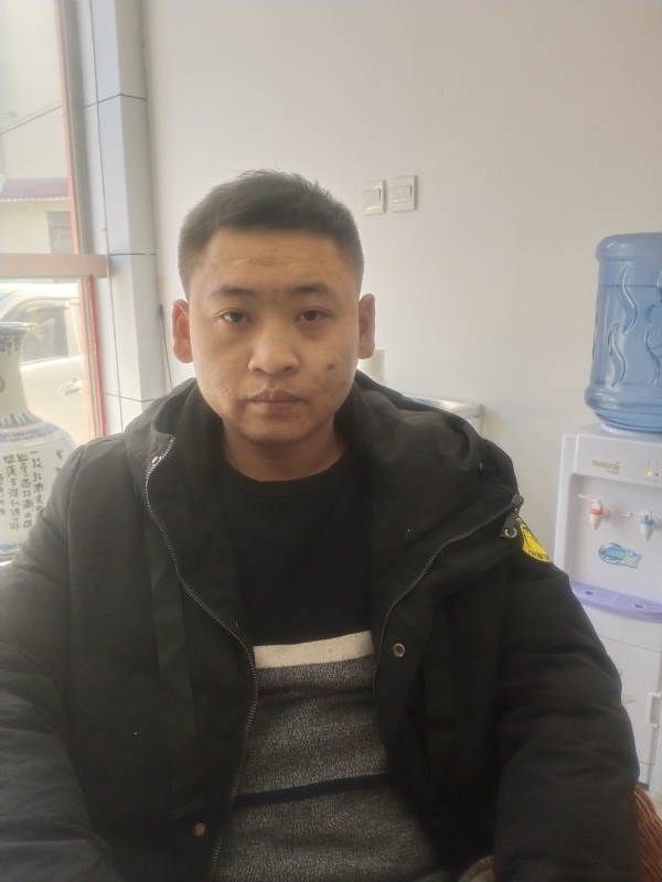 瞿波的第一张照片--承德相亲服务中心