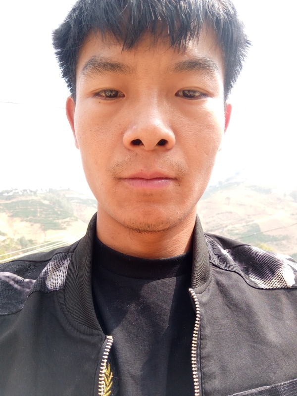 唐伟的第一张照片--承德相亲服务中心