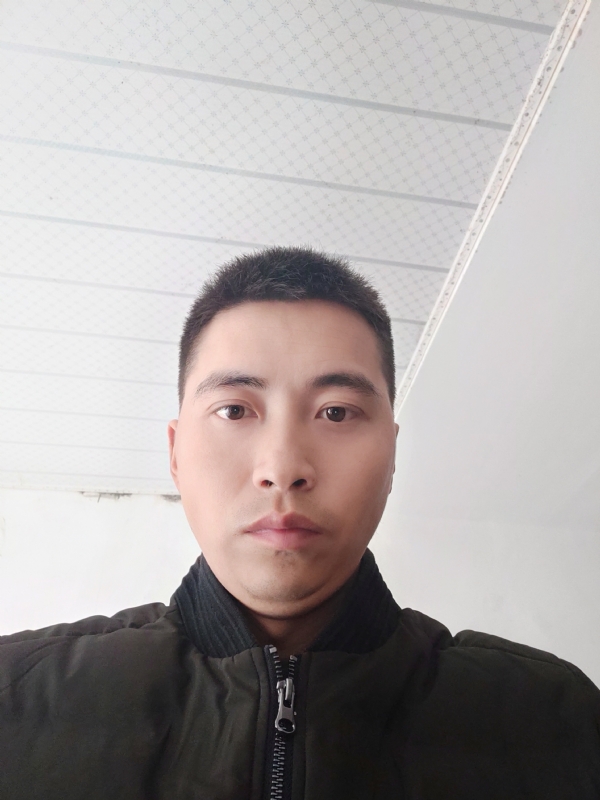 远望星空的第一张照片--承德相亲服务中心