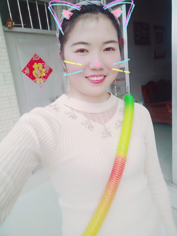 芷宁的第一张照片--承德相亲服务中心