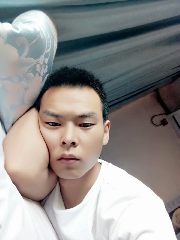 琪子心的第一张照片--承德相亲服务中心