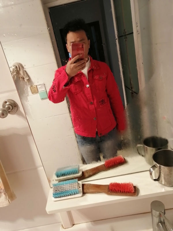 王哒哒的第一张照片--承德相亲服务中心
