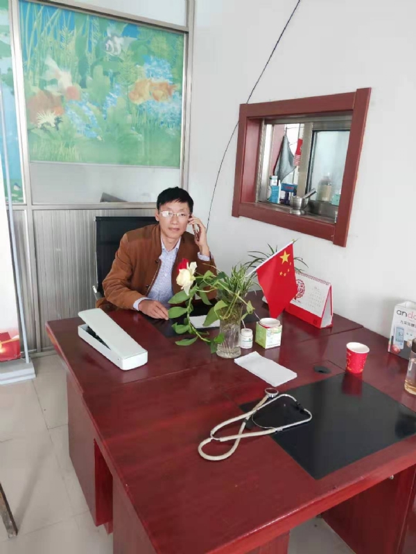 感恩的第一张照片--承德相亲服务中心