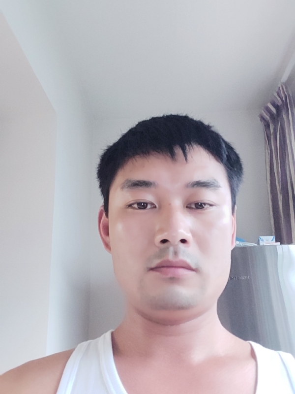 MM的第一张照片--承德相亲服务中心