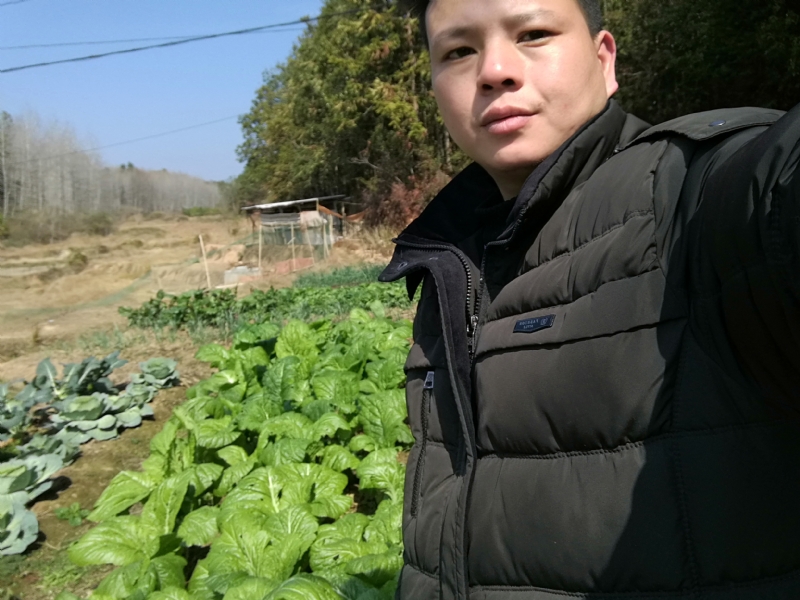 倔强的驴的第一张照片--承德相亲服务中心