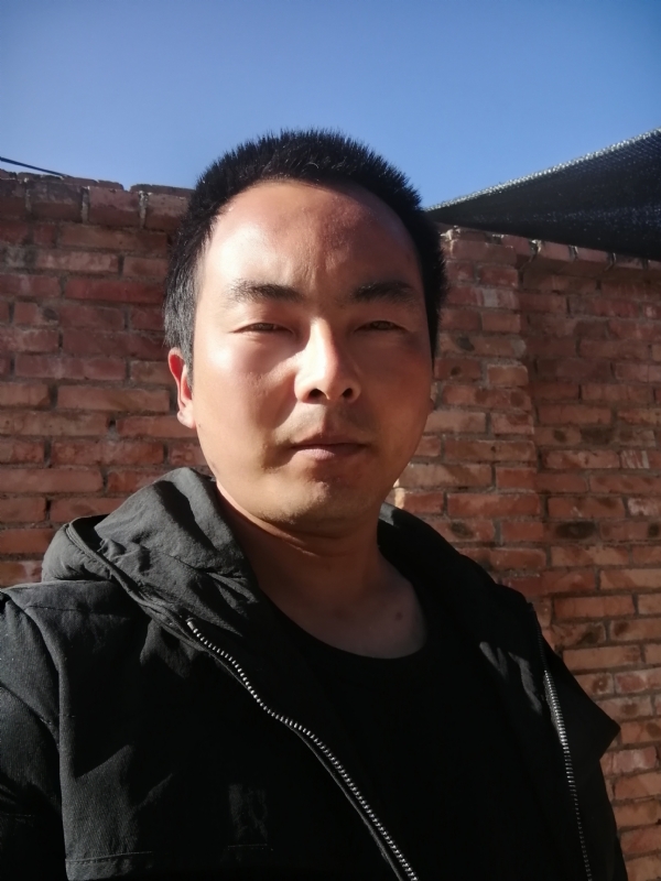 流年寂寞了谁的容颜的第一张照片--承德相亲服务中心
