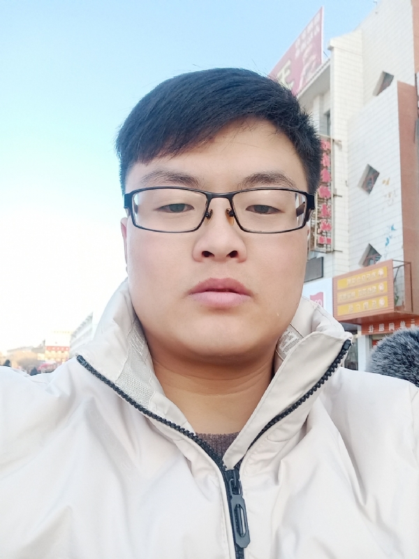 执子之手与子偕老的第一张照片--承德相亲服务中心