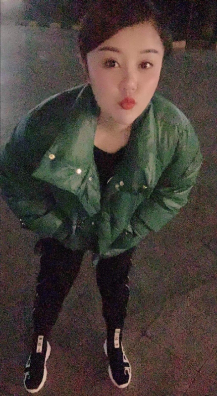 杨乔依的第一张照片--承德相亲服务中心