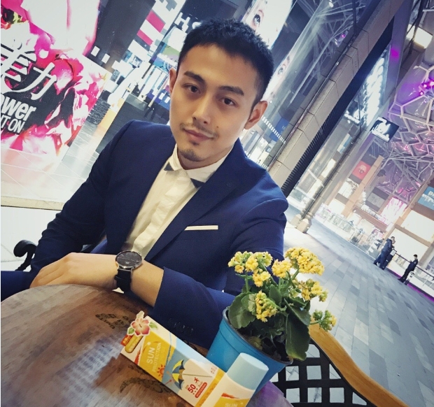 wenze的第一张照片--承德相亲服务中心