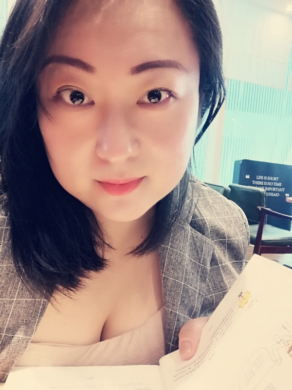 铃瑶的第二张照片--承德相亲服务中心