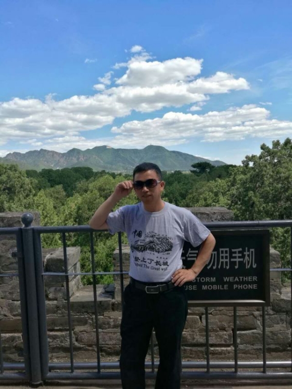 天天心情好的第一张照片--承德相亲服务中心